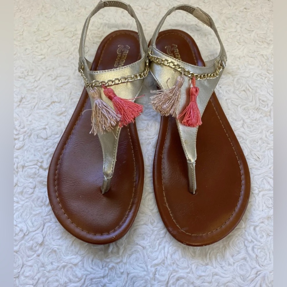 Sandals WOMEN'S ARIZONA SAMPSON GOLD  FLAT SLIP INTO SANDALS 9.5
